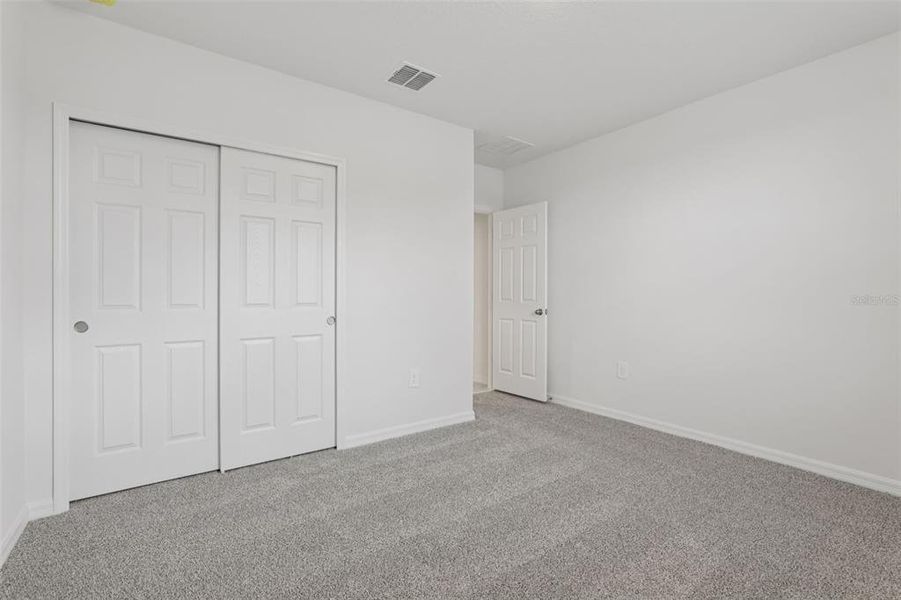 Spacious, unfurnished interior of a new home in Deer Run at Crosswinds, Davenport (Image 25). Spacious, unfurnished interior of a new home in Deer Run at Crosswinds, Davenport (Image 25).