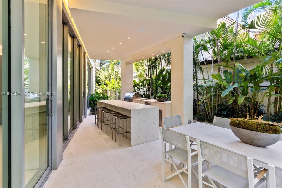 Exterior details and patio area of a home in , Miami (Image 29).
