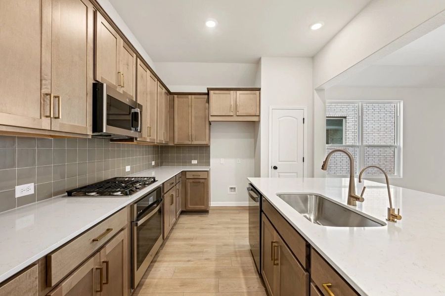 Furnished interior view inside a new home in Berry Creek Highlands, Georgetown (Image 6).