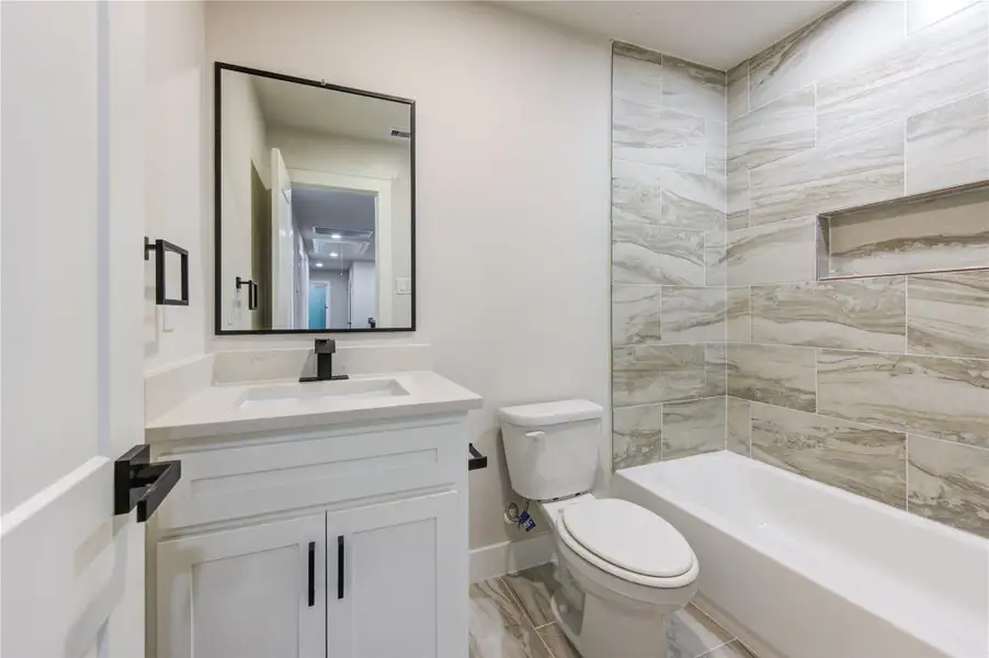 Furnished interior view inside a new home in , Houston (Image 8).