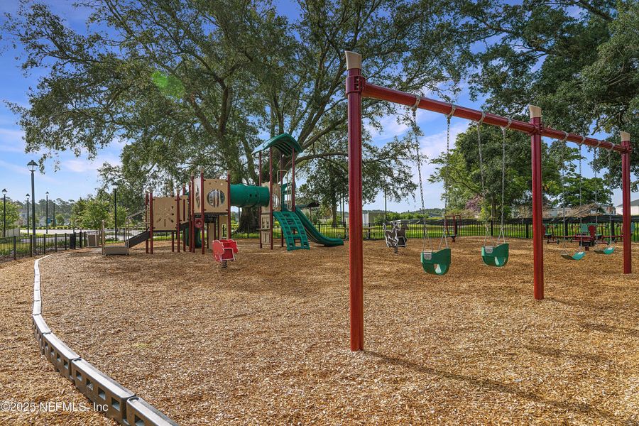 Community amenities in , Green Cove Springs (Image 32).