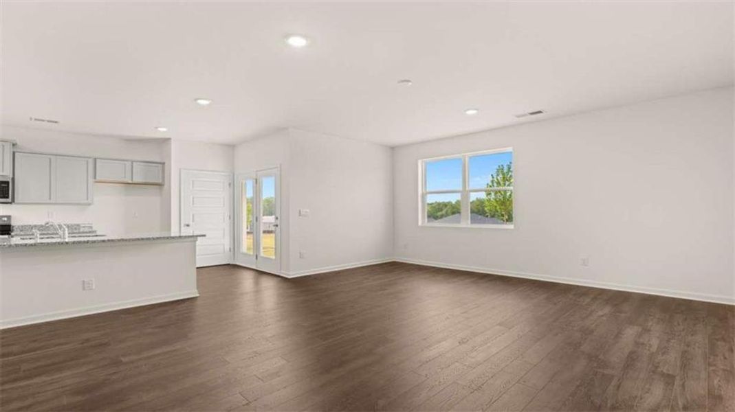 Spacious, unfurnished interior of a new home in Champion's Run, Lithonia (Image 30).