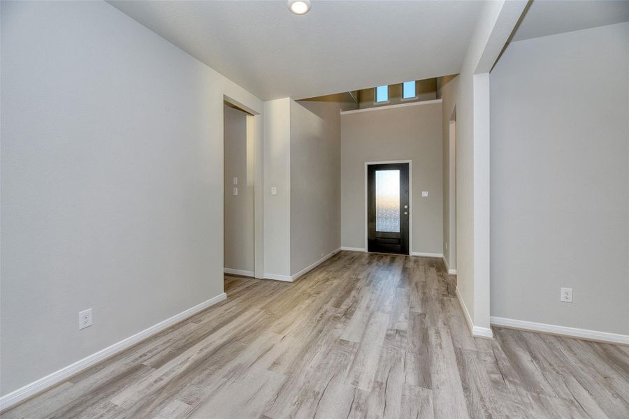 Spacious, unfurnished interior of a new home in , Bonney (Image 24).