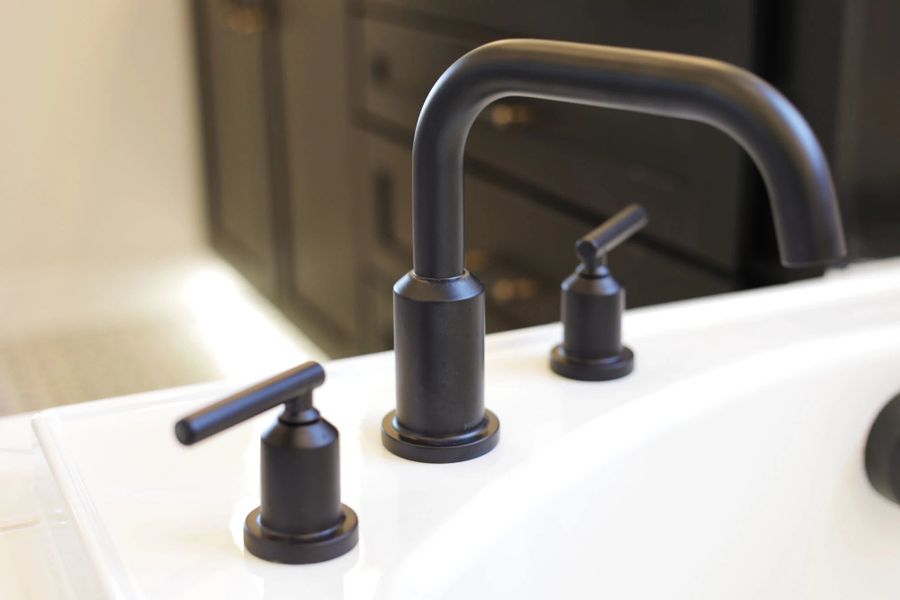 Primary Suite Detail Primary Suite Detail