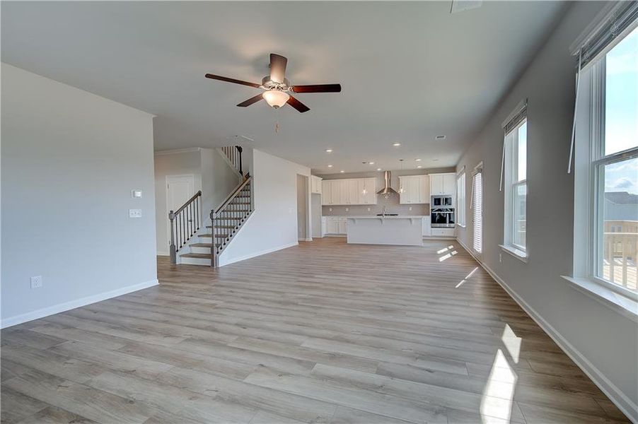 Spacious, unfurnished interior of a new home in Cooper Park, McDonough (Image 22).