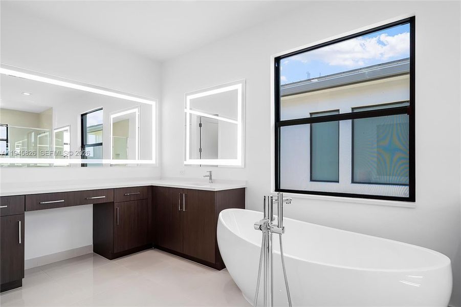 Furnished interior view inside a new home in , Boca Raton (Image 19).