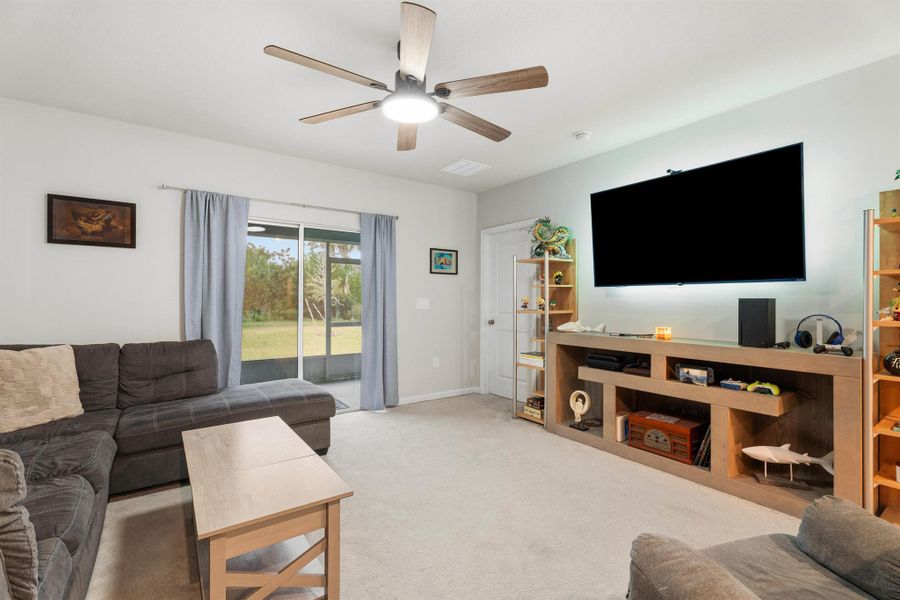 Furnished interior view inside a new home in , Fort Pierce (Image 17).