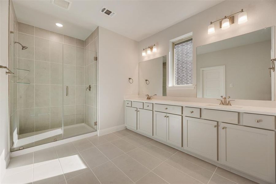 Furnished interior view inside a new home in Sutton Fields, Celina (Image 10). Furnished interior view inside a new home in Sutton Fields, Celina (Image 10).