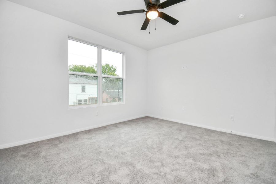 Image 8 of a home in . Image 8 of a home in .