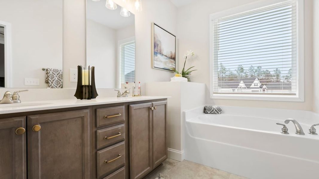 Furnished interior view inside a new home in Ravencrest, Roebuck (Image 28).