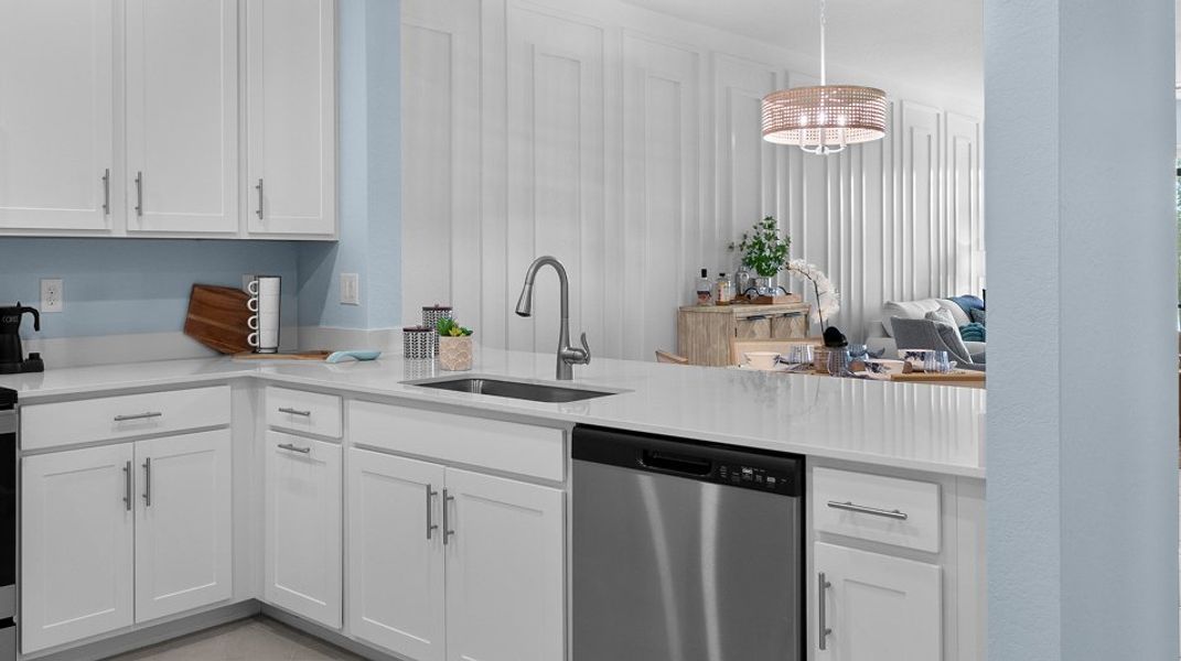 9281 Bismark Kitchen 4of7 Base2