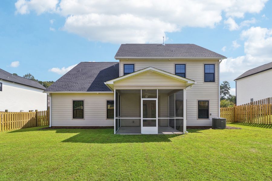Representative exterior details of a home built from the Sonoma II by Great Southern Homes in Edwards Ridge, Central (Image 22).