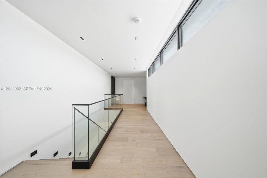 Spacious, unfurnished interior of a new home in , Miami Beach (Image 19). Spacious, unfurnished interior of a new home in , Miami Beach (Image 19).