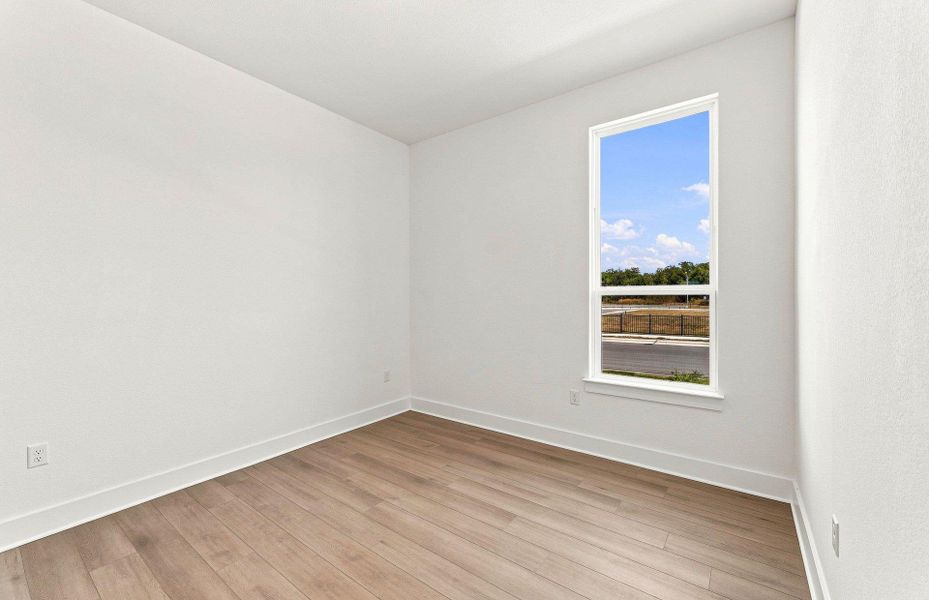 Spacious, unfurnished interior of a new home in Kuempel Estates, Pflugerville (Image 24).