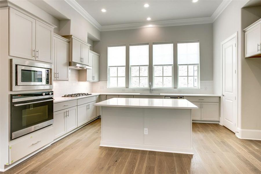 Image of actual unit.