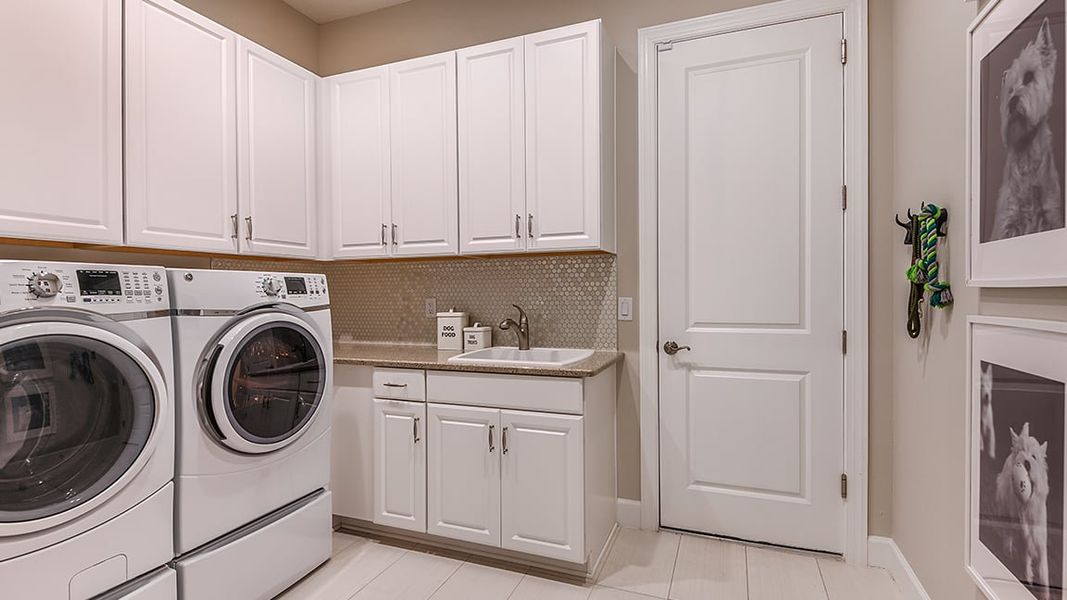 Furnished interior view inside a new home in Esplanade at Azario Lakewood Ranch, Bradenton (Image 16).