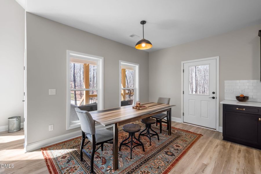 27-web-or-mls-P1112001