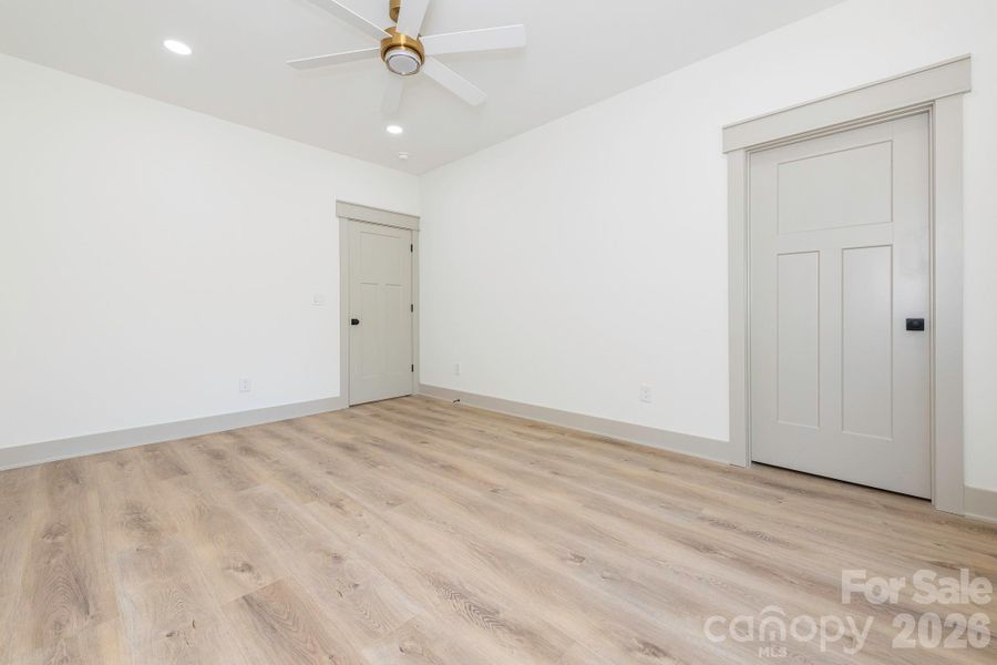 Spacious, unfurnished interior of a new home in , Charlotte (Image 37).
