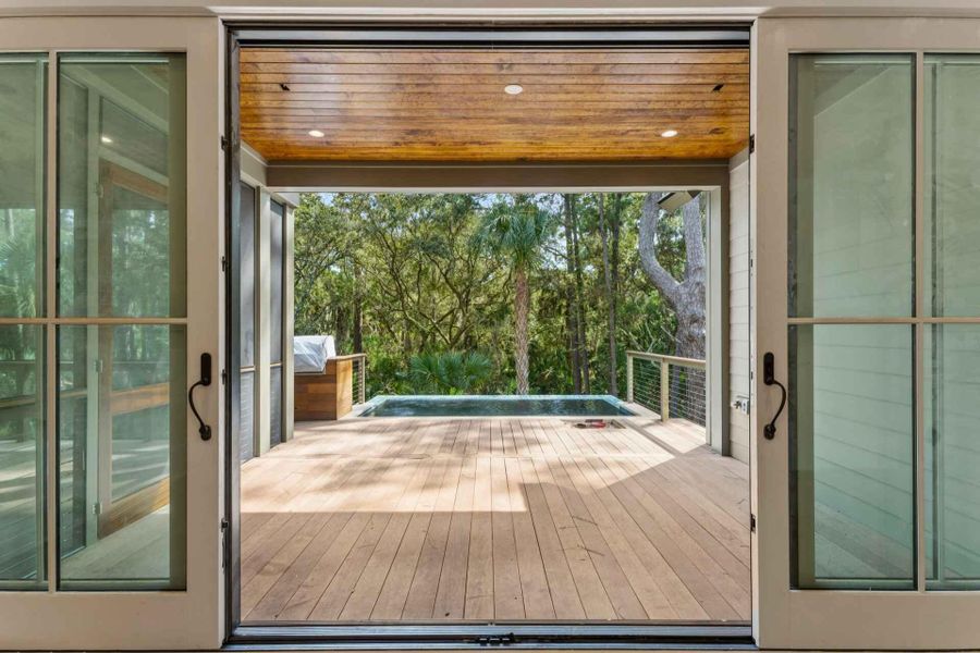 Exterior details and patio area of a home in , Johns Island (Image 1). Exterior details and patio area of a home in , Johns Island (Image 1).