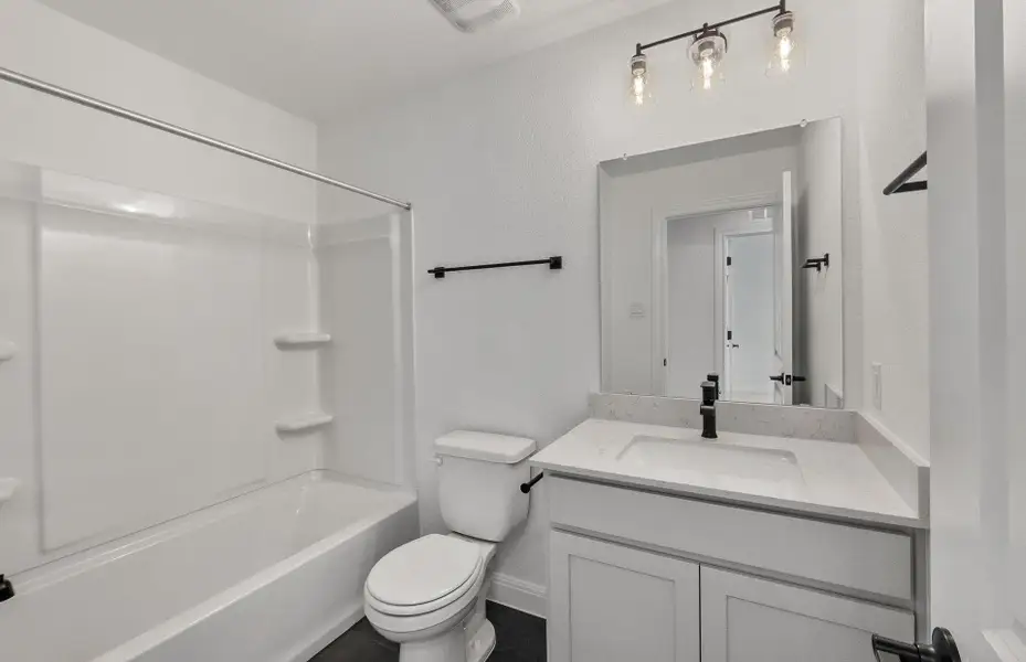 Furnished interior view inside a new home in Horizon Lake, Leander (Image 7). Furnished interior view inside a new home in Horizon Lake, Leander (Image 7).