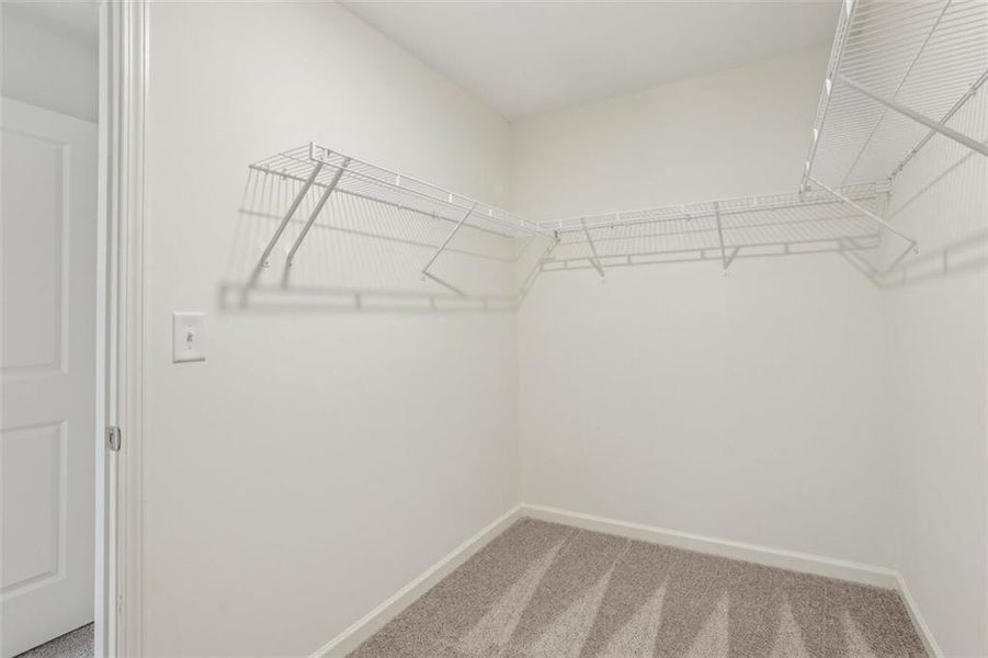 Spacious, unfurnished interior of a new home in Chestnut Grove, Douglasville (Image 14).