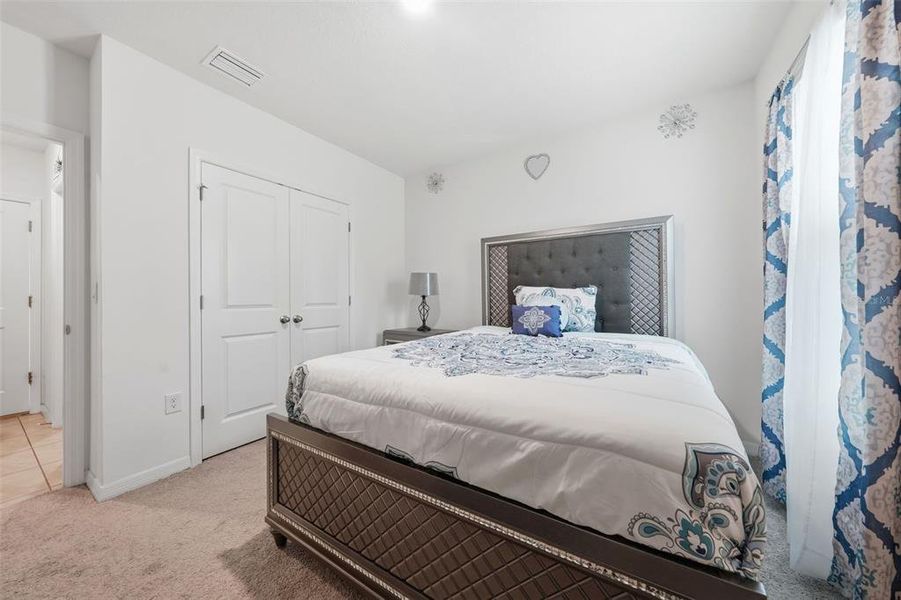 Furnished interior view inside a new home in Lake Diamond, Ocala (Image 41).