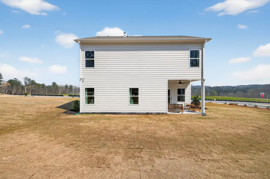 Exterior details and patio area of a home in Oakmont, Dallas (Image 3). Exterior details and patio area of a home in Oakmont, Dallas (Image 3).