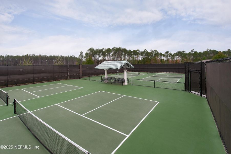 Community amenities in Tributary, Yulee (Image 17).