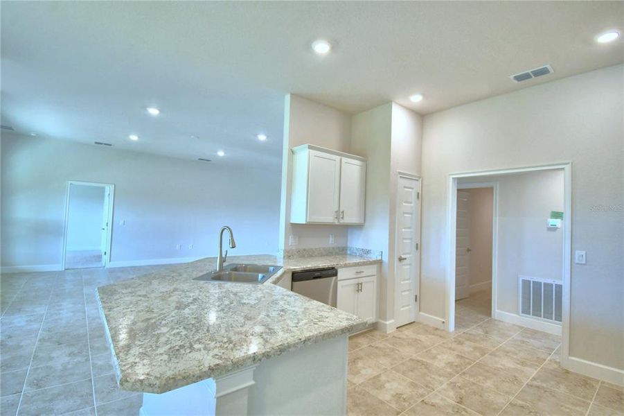 Furnished interior view inside a new home in Cadence Crossing, Auburndale (Image 15).