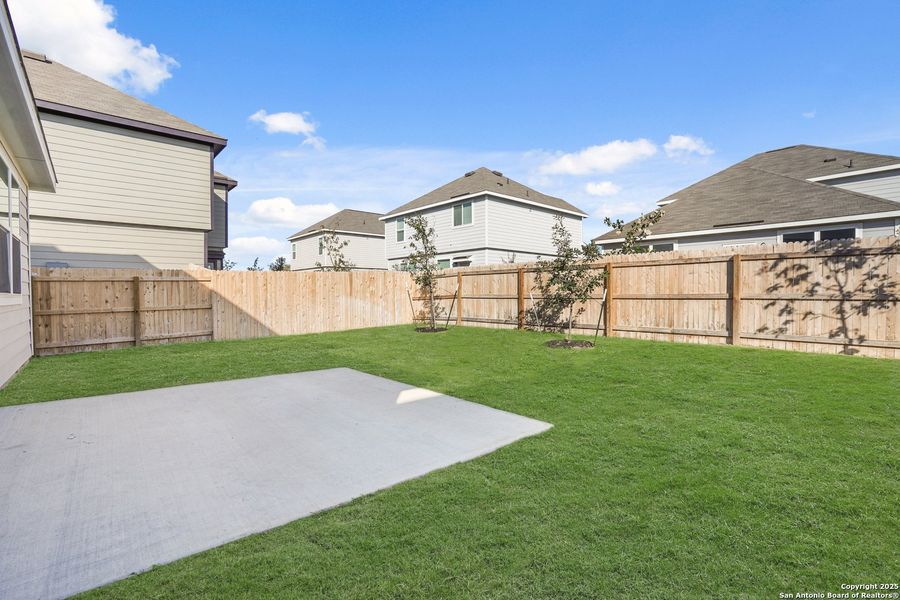 Exterior details and patio area of a home in Applewhite Meadows, San Antonio (Image 20).