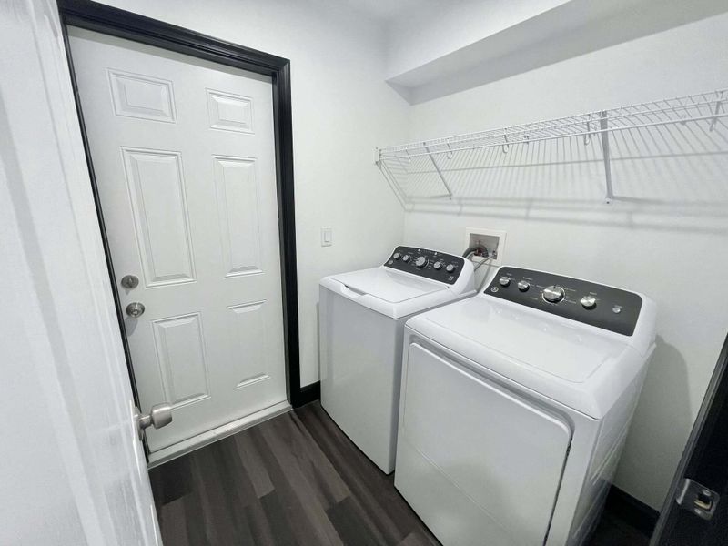 Image 20 of a home in .