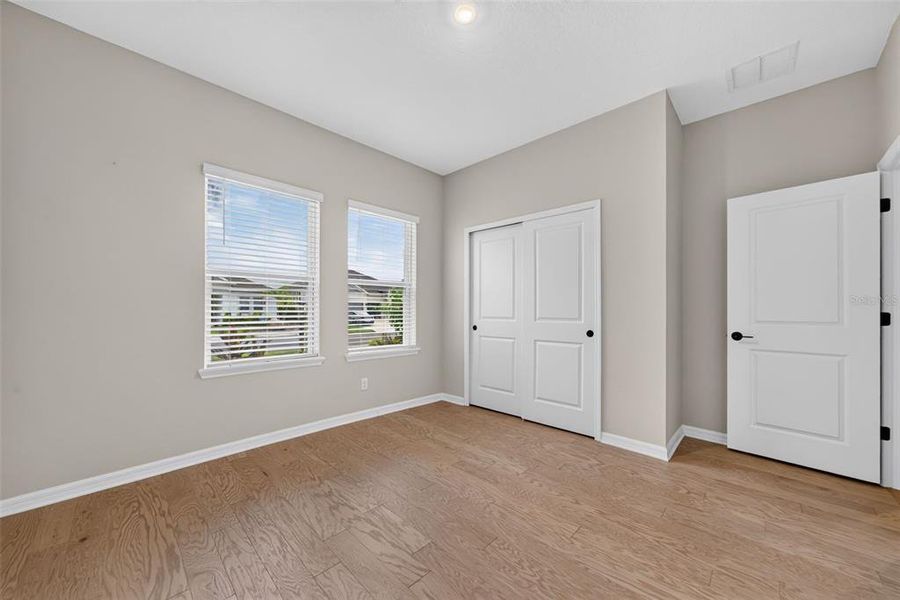 Spacious, unfurnished interior of a new home in , Bradenton (Image 63).