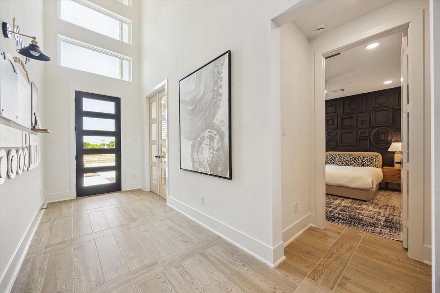 Spacious, unfurnished interior of a new home in Wolf Ranch - 55', Georgetown (Image 18).