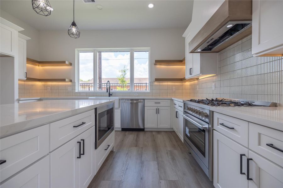 Furnished interior view inside a new home in , Houston (Image 11). Furnished interior view inside a new home in , Houston (Image 11).