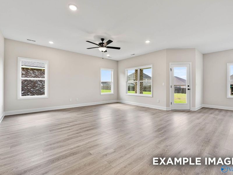 Spacious, unfurnished interior of a new home in Bailey Park, Fayetteville (Image 16).