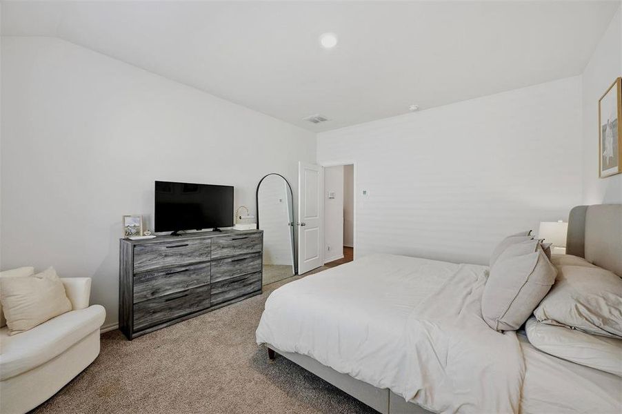 Furnished interior view inside a new home in Three Oaks, Sherman (Image 9).