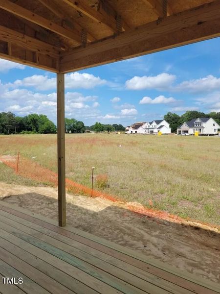 Image 64 of a home in Tobacco Road.