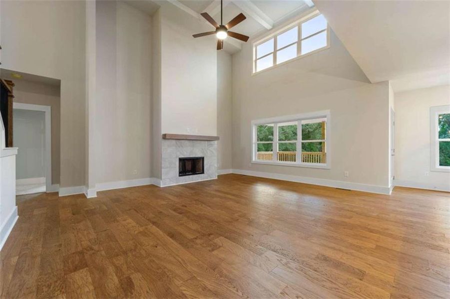 Spacious, unfurnished interior of a new home in Steeplechase, Hoschton (Image 35).