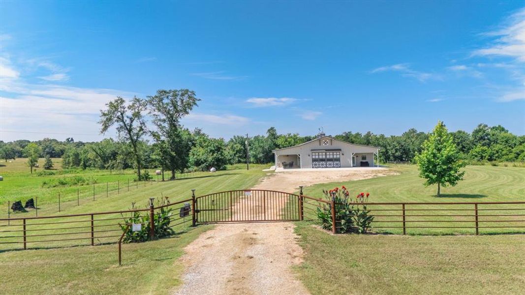 Image 30 of a home in . Image 30 of a home in .