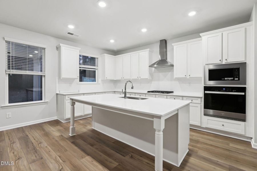 14-web-or-mls-262 Arnewood Cir-S1211-014