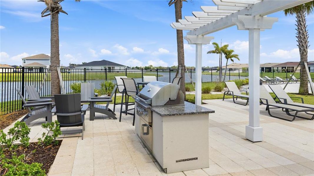Community amenities in , Parrish (Image 39).