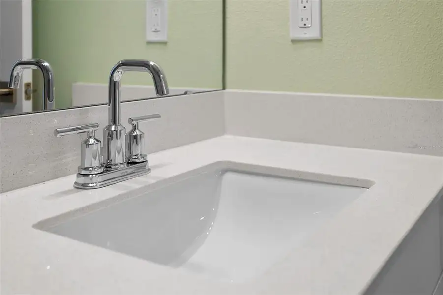 Furnished interior view inside a new home in , Winter Garden (Image 9).