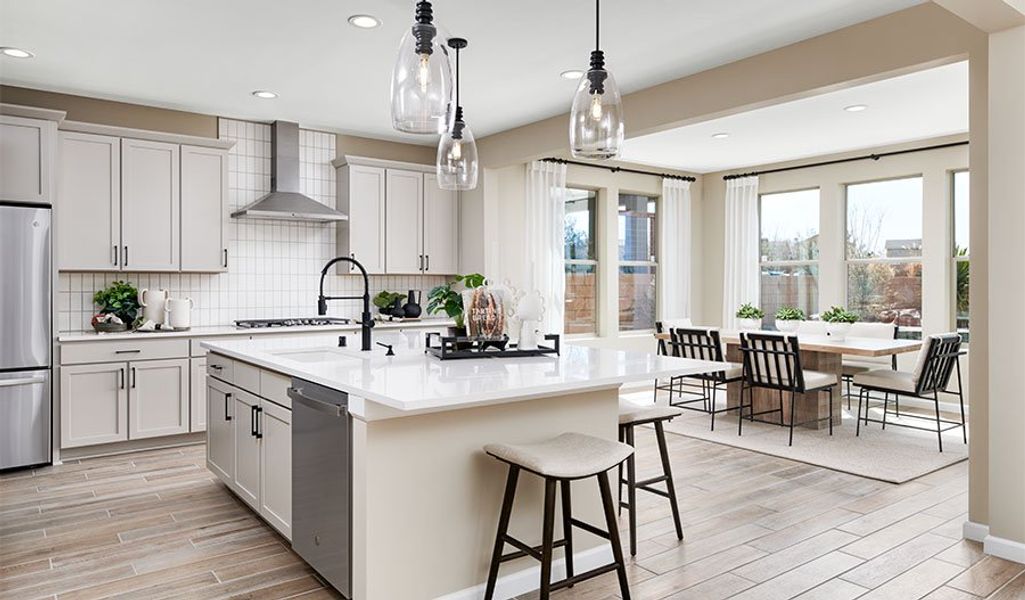 Hemingway-Q250-VistaMontebella Kitchen and Nook