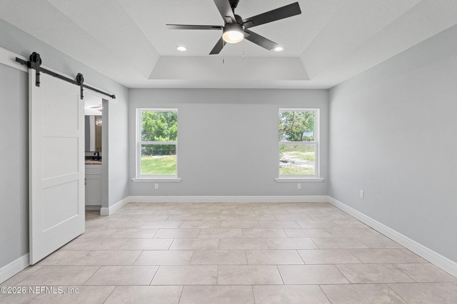Spacious, unfurnished interior of a new home in , Archer (Image 19).