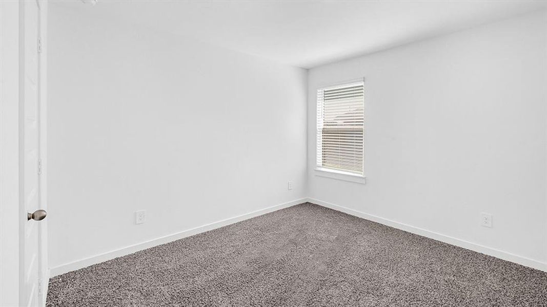 Spacious, unfurnished interior of a new home in Tamarron, Fulshear (Image 12).