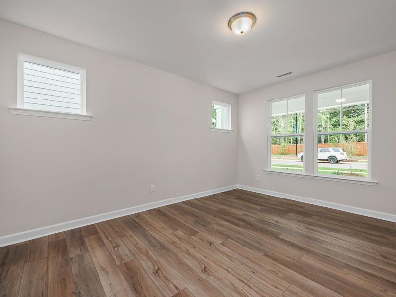 Spacious, unfurnished interior of a new home in Montrose, Aberdeen (Image 11).