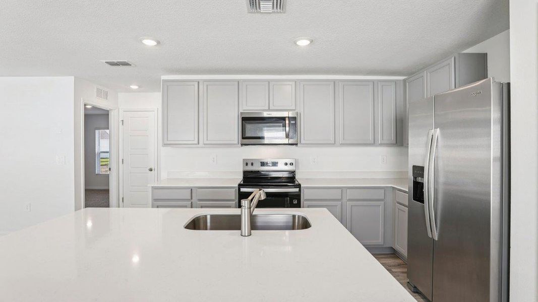 Furnished interior view inside a new home in Hamilton Bluff, Lake Hamilton (Image 10).