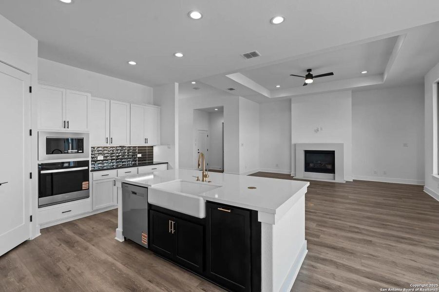 Furnished interior view inside a new home in Legacy at Lake Dunlap, New Braunfels (Image 5). Furnished interior view inside a new home in Legacy at Lake Dunlap, New Braunfels (Image 5).