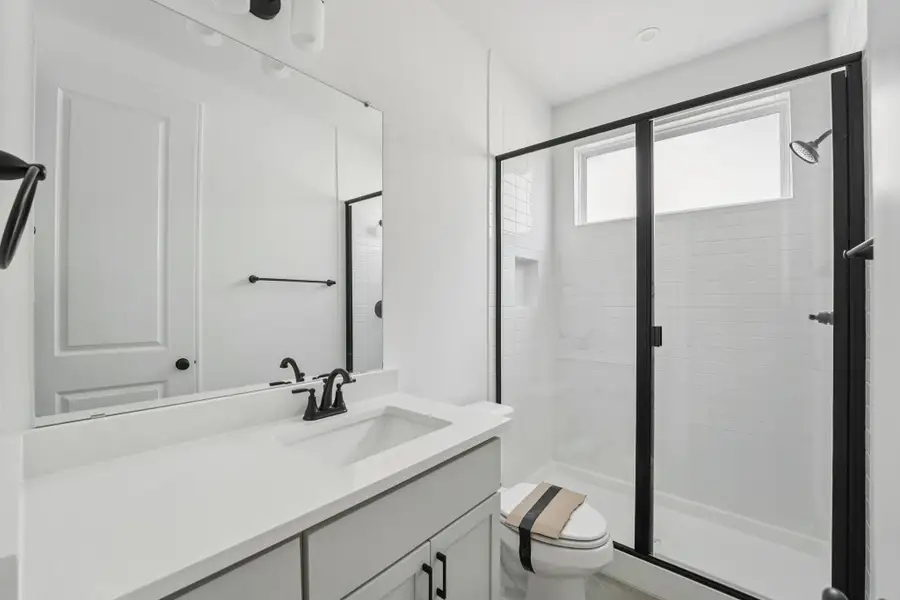 19 web or mls San Saba Dr S2412 019 19 web or mls San Saba Dr S2412 019