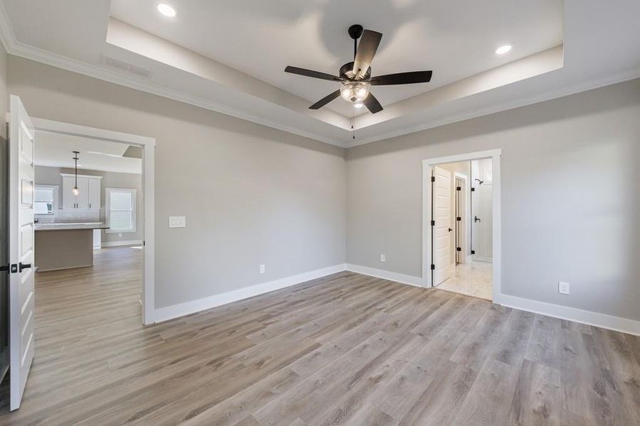 Spacious, unfurnished interior of a new home in , Carrollton (Image 39).